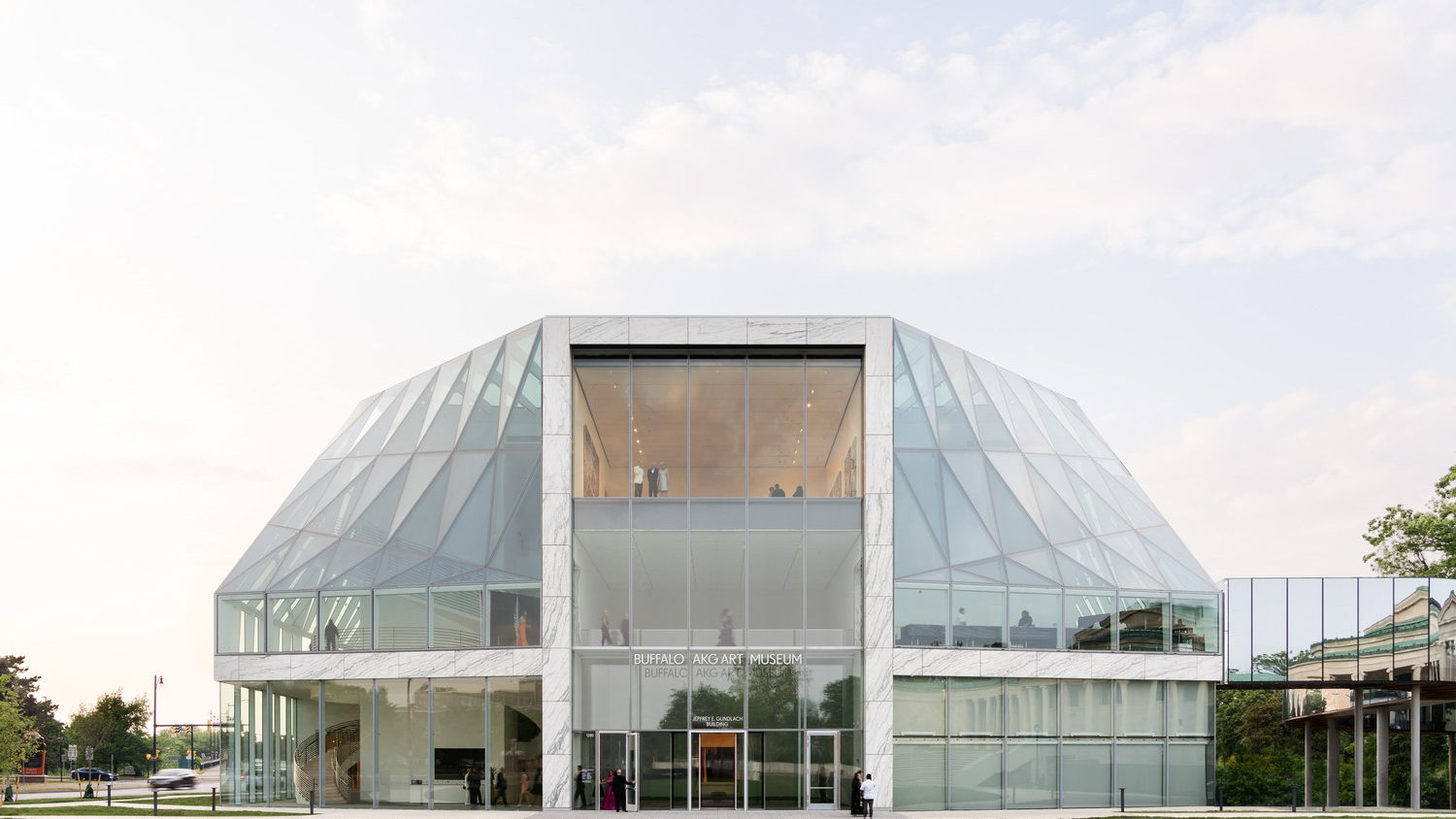 the outer glass dome at the Albright-Knox Art Gallery in Buffalo