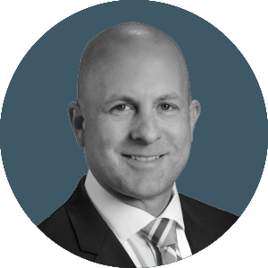 headshot of levi barrett pa