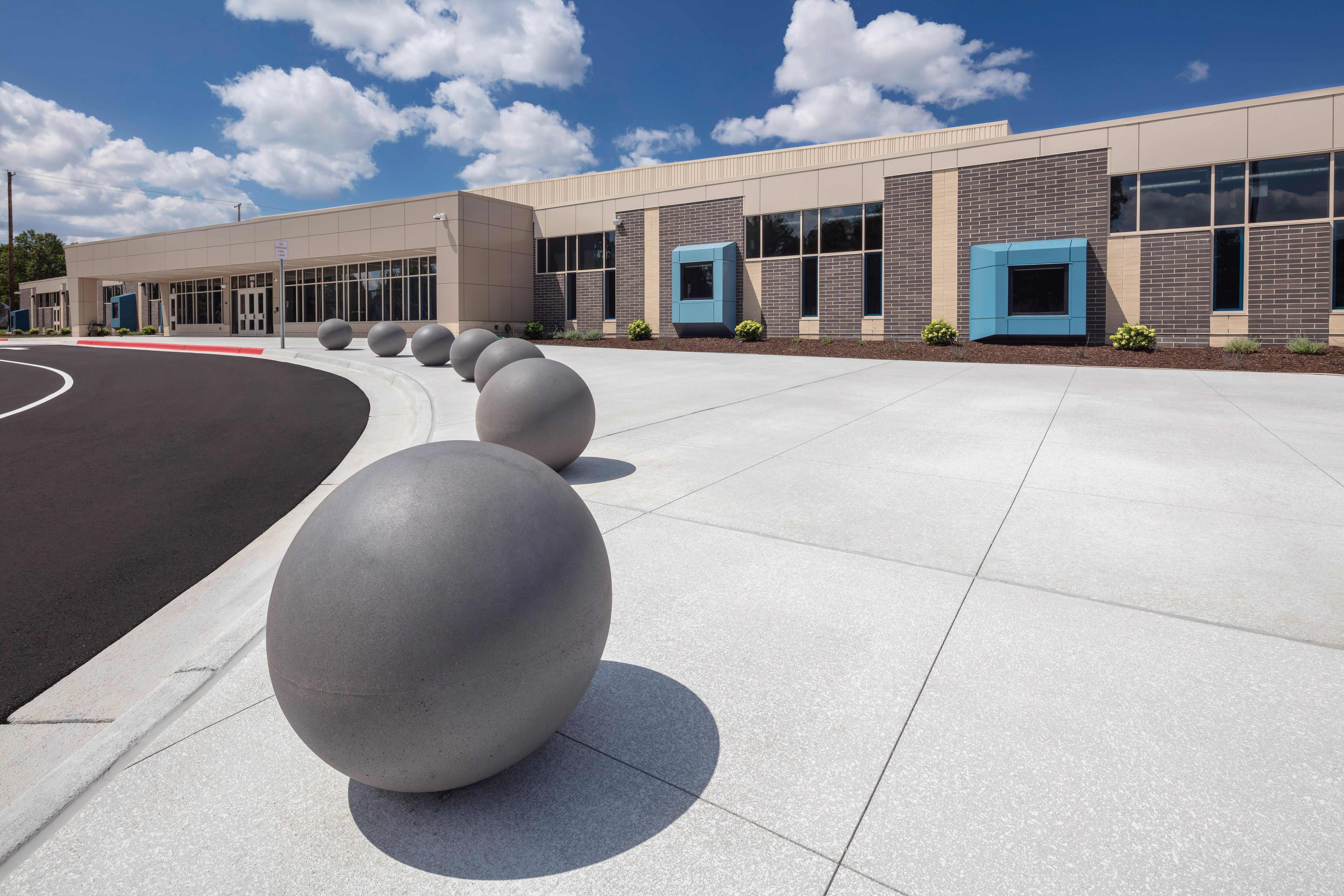 mt hope elementary school exterior