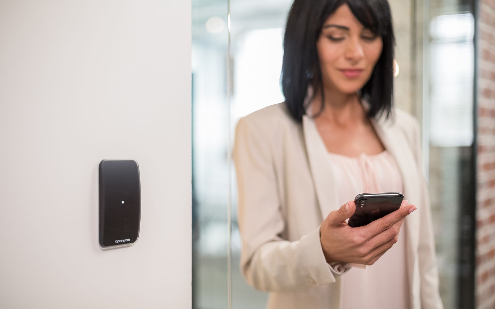 06a8dbbcfbfc80400621dcfb8f671b33473fc54a-2000×1250