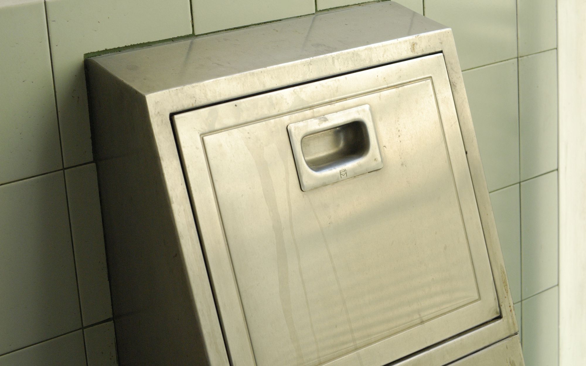 55df9990389797522657e84998cb165a61599893-2000×1250