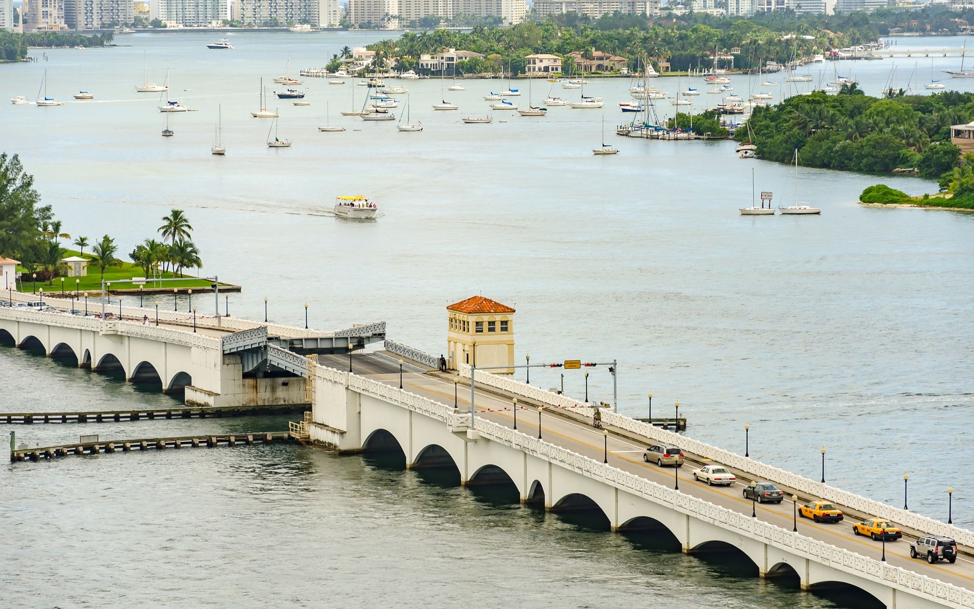 90d1a6c5aa4c6c0f96c6589023862fff0342adf2-2000×1250