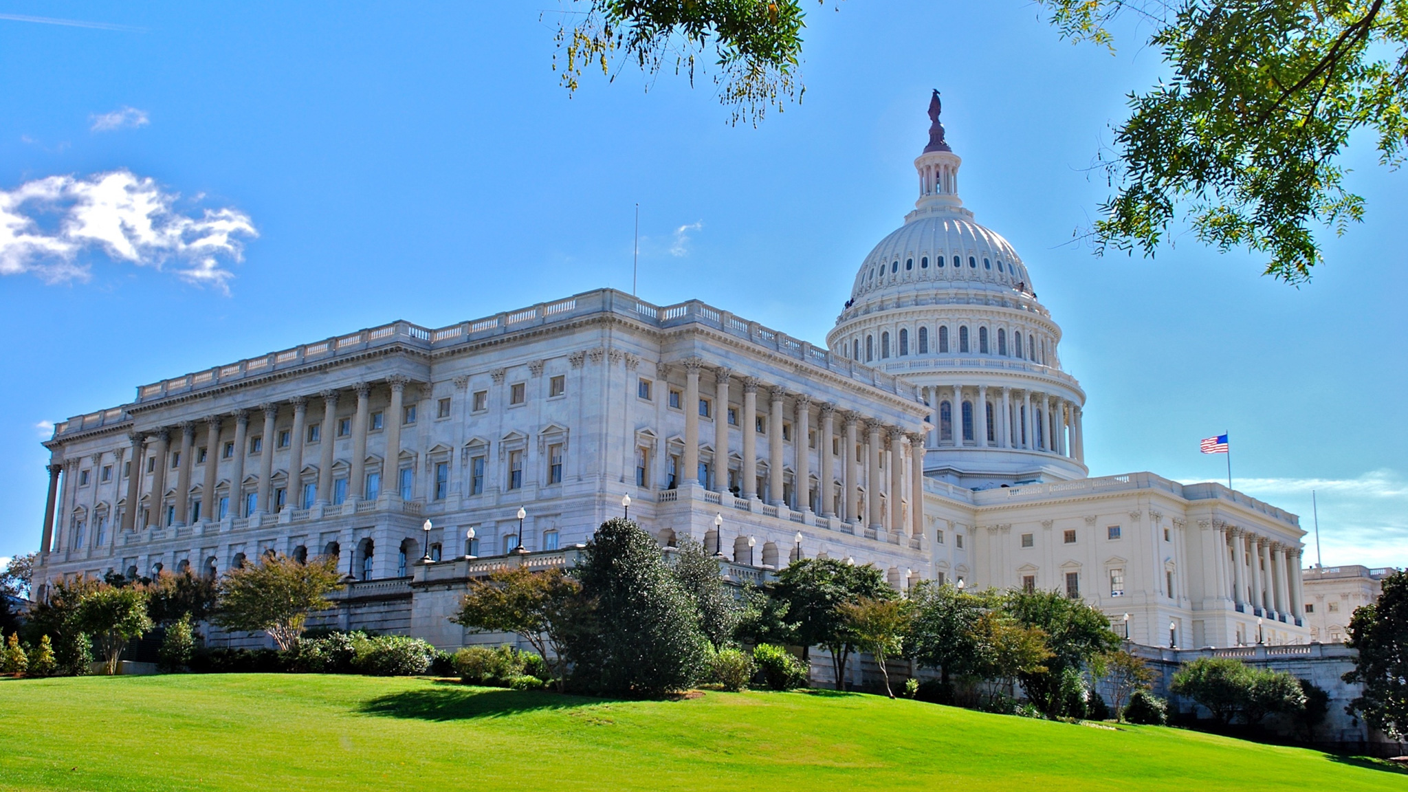Capitol,Building,And,Senate,Chamber,Washington,D.c.